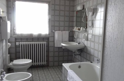 Breno Hotel | Hotel Giardino