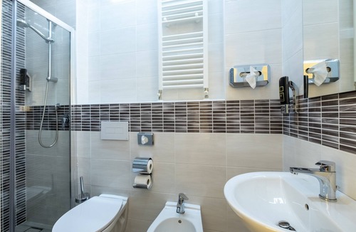 Miramare Hotel | Hotel Giumer