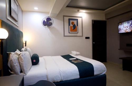 Bodakdev House | HOTEL GOLD LEAF