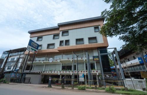 Vadakara Hotel | Hotel Golden Couch