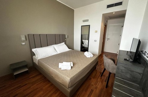 Miramare Hotel | Hotel Golden
