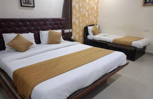 Lakdi Ka Pul Hotel | Hotel golden meridian