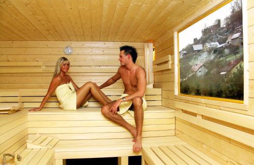 Oberzent Hotel | Hotel Grüner Baum mit Restaurant & Wellness