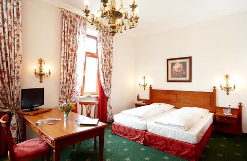 Aubing Hotel | Hotel Grünwald