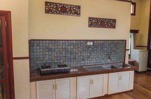 Ngaglik Hotel | Hotel Gradia 1