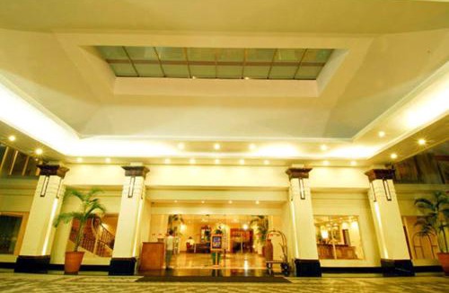 Manado City Centre Hotel | Hotel Gran Puri Manado