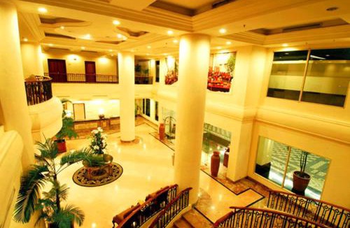 Manado City Centre Hotel | Hotel Gran Puri Manado
