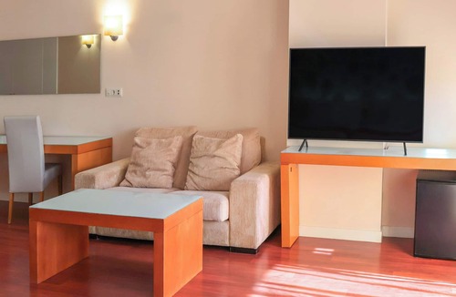 Barrio de la Vega Hotel | Hotel Granada Palace, Affiliated by Meliá