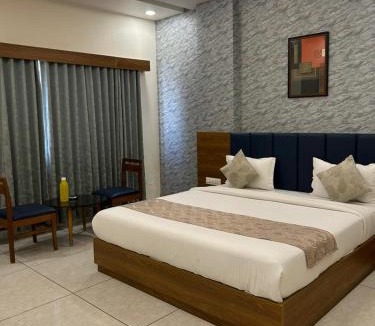 Panch Mahals District Hotel | Hotel Grand Ekta