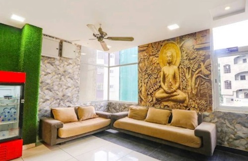 Hyderabad Hotel | Hotel Grandview And coliving