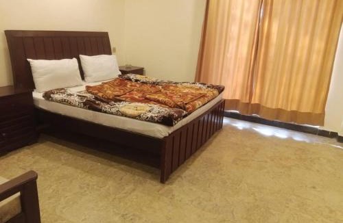 Loralai District Hotel | Hotel Green Executive