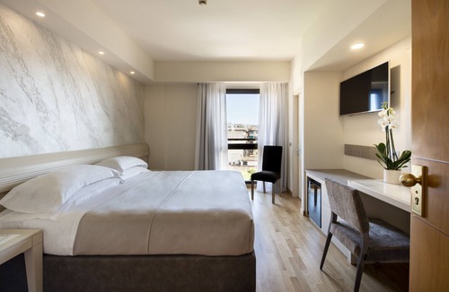 Lungarno del Tempio Hotel | Hotel Grifone