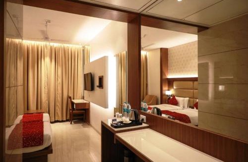 Kalyan Hotel | Hotel Gurudev Grand