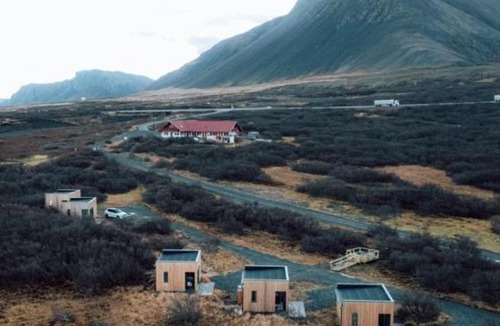 Hvalfjarðarsveit Hotel | Hotel Hafnarfjall