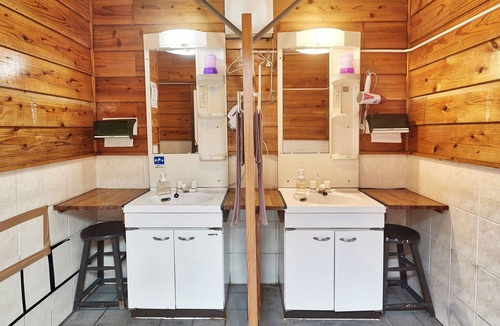 Kadena-cho Hostel | Hotel Hamby Resort - Hostel