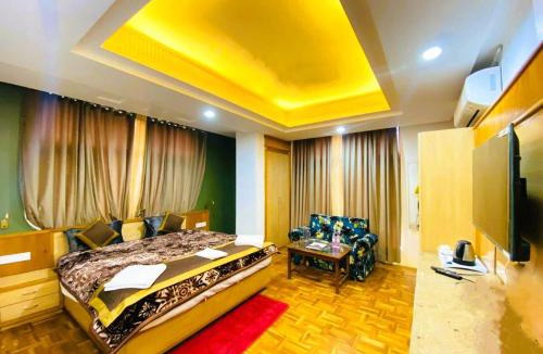 Srinagar Hotel | Hotel Harco inn