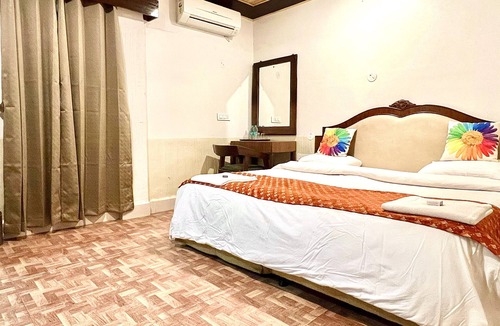 Chikhaldara Hotel | Hotel Harshawardhan