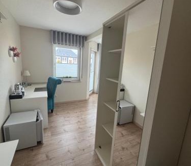 Rheinboellen Hotel | Hotel Heimatherz