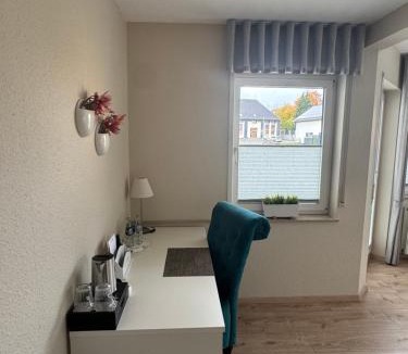 Rheinboellen Hotel | Hotel Heimatherz