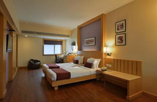 Prabhadevi Hotel | Hotel Heritage formerly known as Comfort Inn Heritage