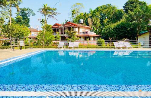 Sauraha Hotel | Hotel Hermitage
