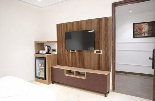 IMT Manesar Hotel | Hotel Hider