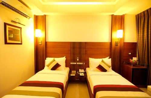 Anchal Hotel | Hotel Hillway Park