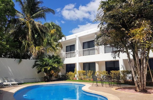 Zona Paseo Montejo Hotel | Hotel Holly