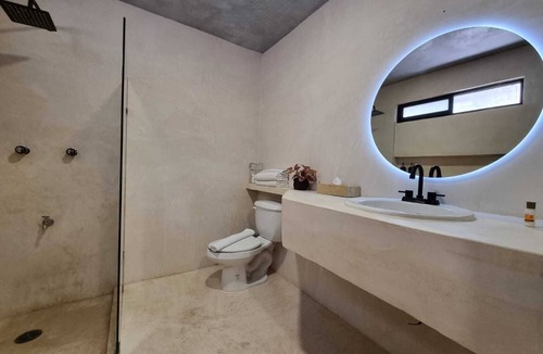 Zona Paseo Montejo Hotel | Hotel Holly