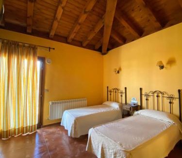 Monzon de Campos House | Hotel Hostería de Monzón