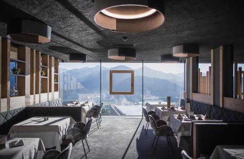 Sorafurcia Hotel | Hotel Hubertus