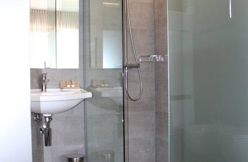 Monforte d'Alba Hotel | Hotel Il Grappolo d'Oro