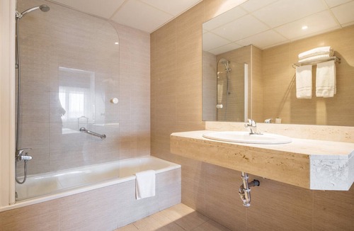 Romareda Hotel | Hotel ILUNION Romareda