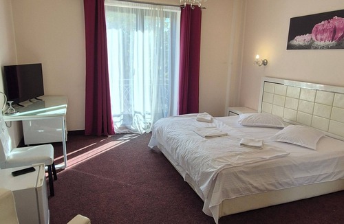 Calea Sever Bocu Hotel | Hotel Imperial Timisoara by JR