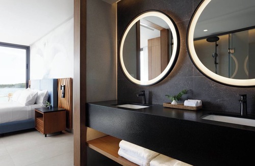 Puerto Baquerizo Moreno Hotel | Hotel Indigo Galapagos by IHG
