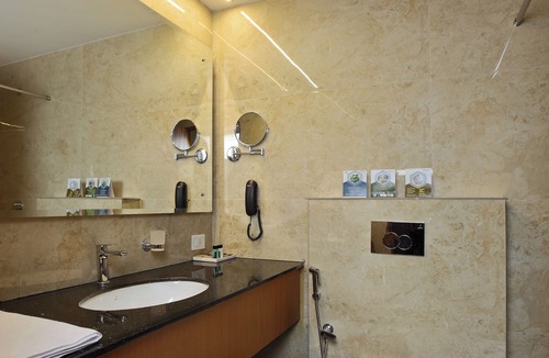 Aranmula Hotel | Hotel Indraprastha Kozhencherry