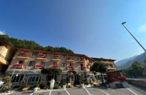 Monno Hotel | Hotel Iscla