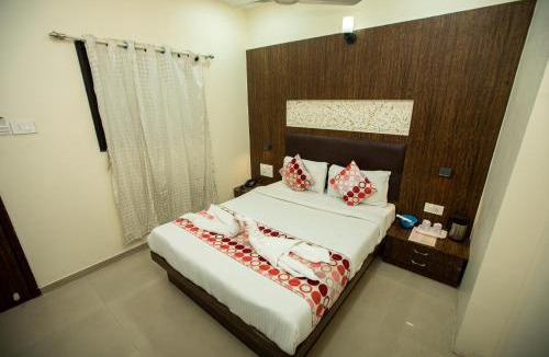 Andheri Hotel | Hotel J D Residency