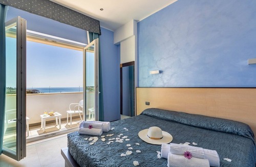 Posto Rosso Hotel | Hotel Jonico