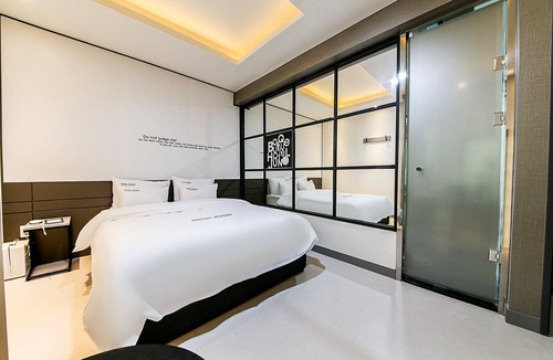 Yongin Hotel | HOTEL JUNO