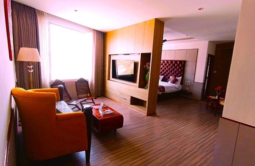 Bajoral Khurd Hotel | Hotel k11