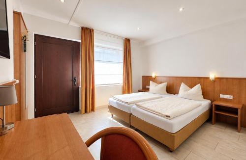 Ahlten Hotel | Hotel Kaiserhof