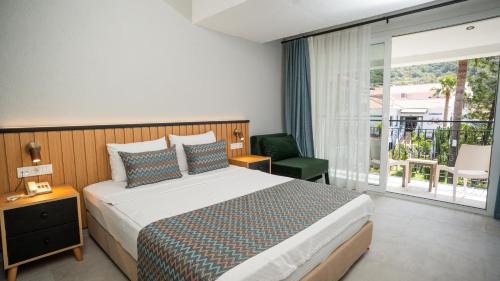 Oludeniz City Center Hotel | Hotel Karbel Sun