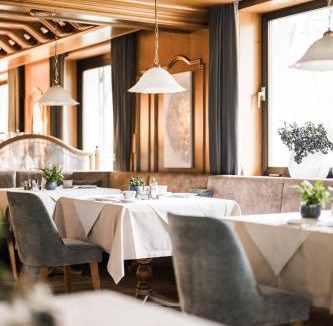 Tirolo Hotel | Hotel Karin