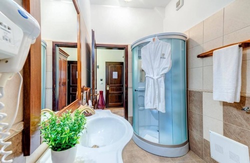Sebes Hotel | Hotel Karlhof