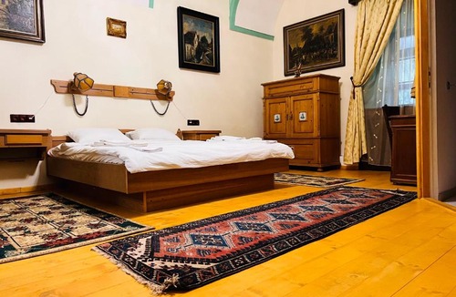 Gherla Apartment | Hotel Karol