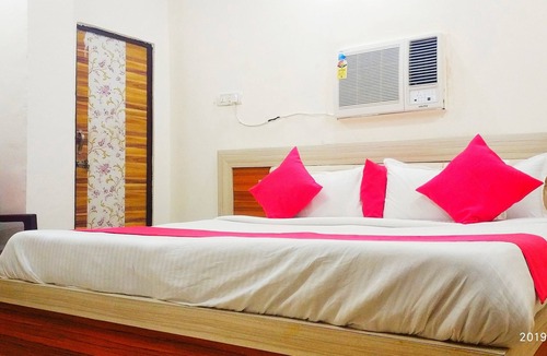 Ghaziabad Hotel | Hotel Keshav