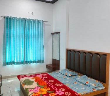 Shri Madhopur Hotel | Hotel Keshav