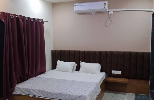 Savner Hotel | Hotel Keshav