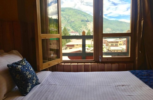 Paro Hotel | Hotel Khamsum